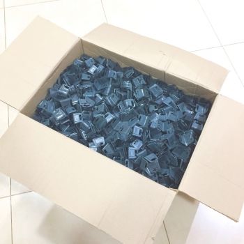 პლასტიკის კუთხოვანა 1500 ცალი